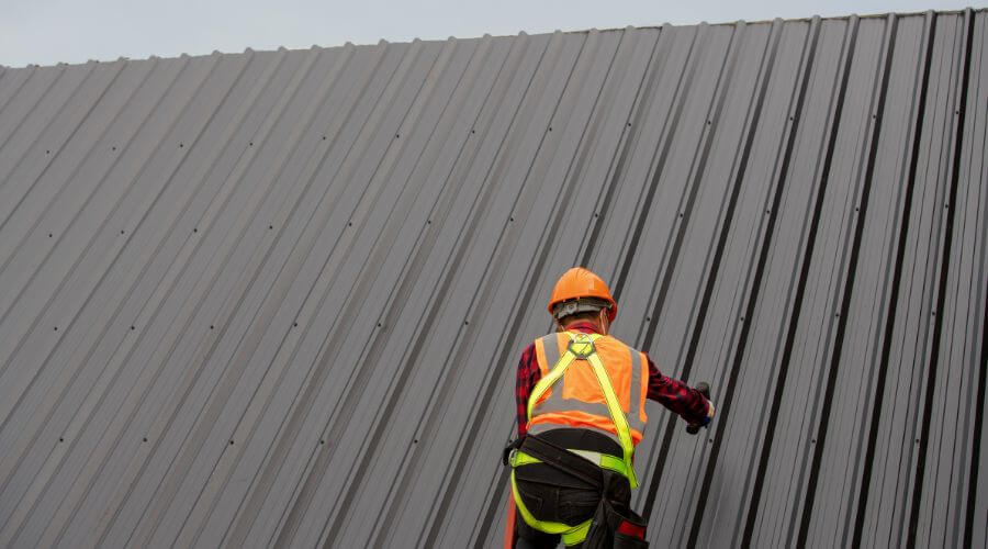 Professional metal roof installation services in Mariposa, CA